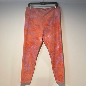 Joy Lab Cropped Leggings in peach/pink/lavender TieDye XL